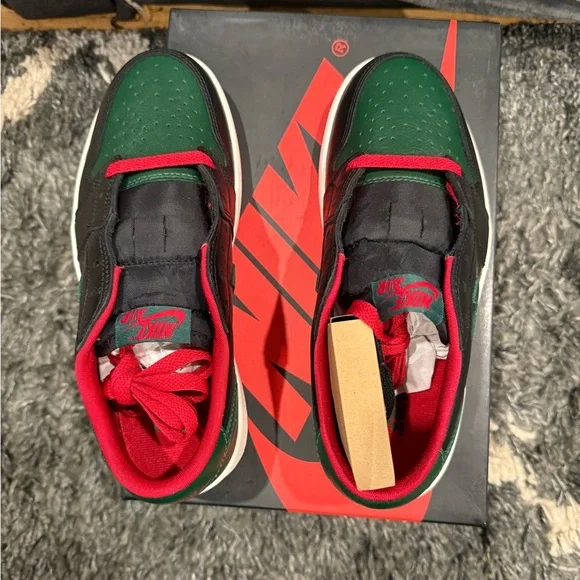 Air Jordan’s new in box size 6.5W “Gucci” - Picture 11 of 11